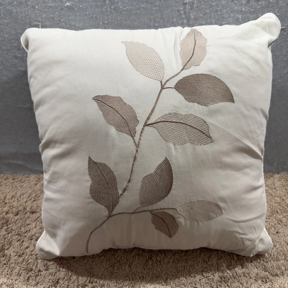 3097 | Nanshing 2 Shams Throw Pillow Set Cream Floral Embroidered Cottagecore